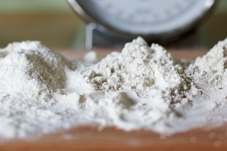 Жерновая мука на Sana Grain Mill